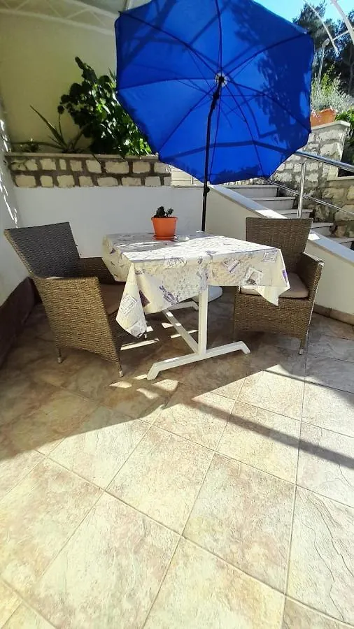 Apartment ***Strawberry Apartments*** Donji Okrug  Croatia